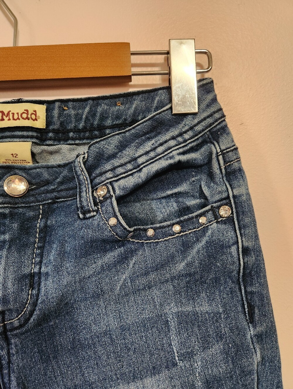 Vintage Y2K Mudd Bling Rhinestone Flap Pocket Denim Capri Crop Jeans Size 12 - Picture 3 of 10